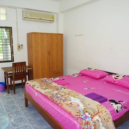 Aparthotel Kim Mansion คิมแมนชั่น Buri Ram Zewnętrze zdjęcie